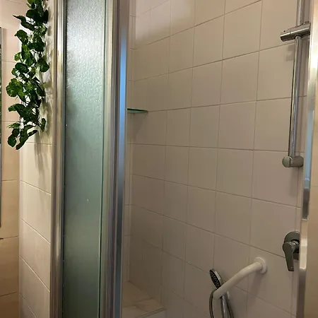 Apartment A & F *